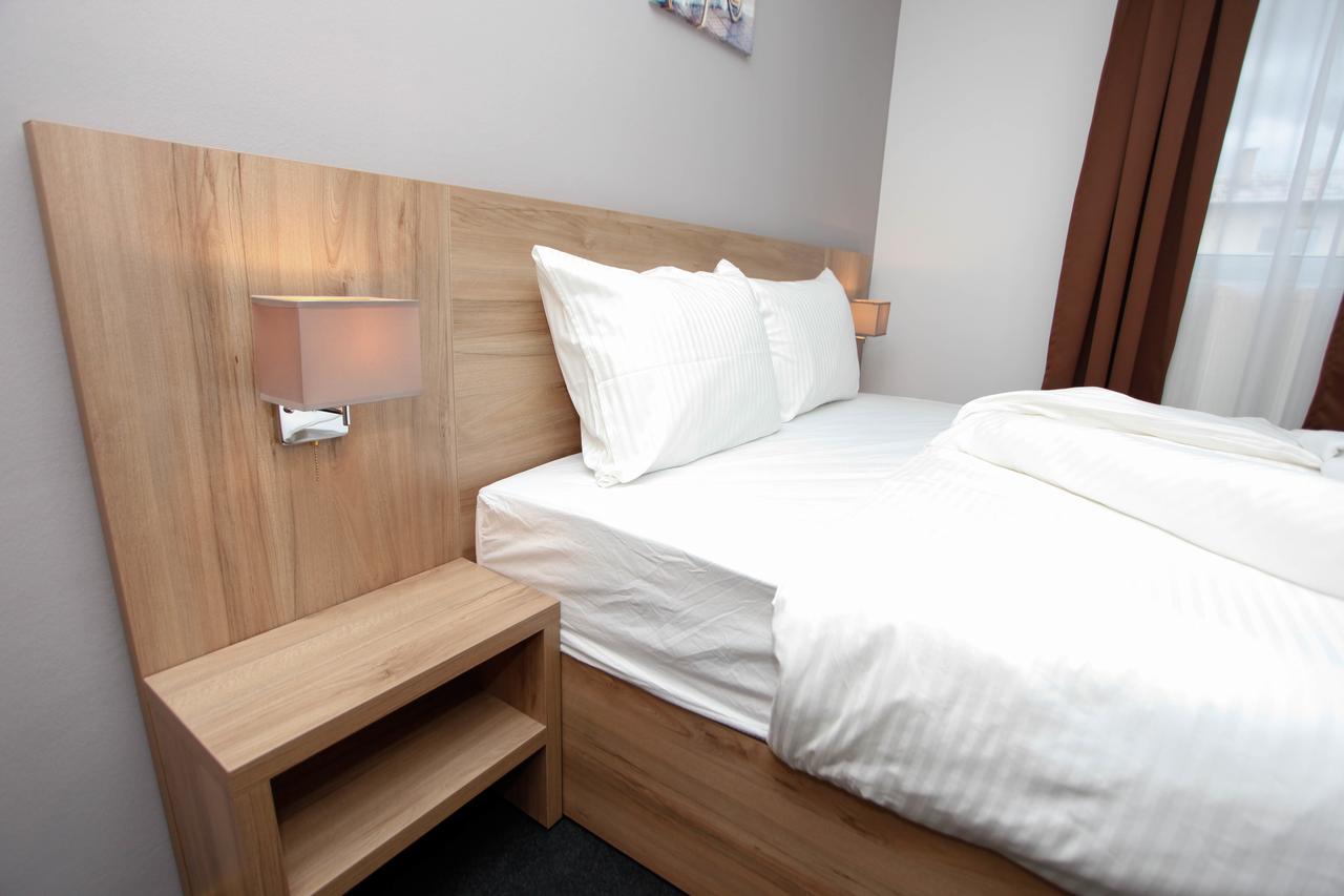 Hotel Kakanj Ngoại thất bức ảnh